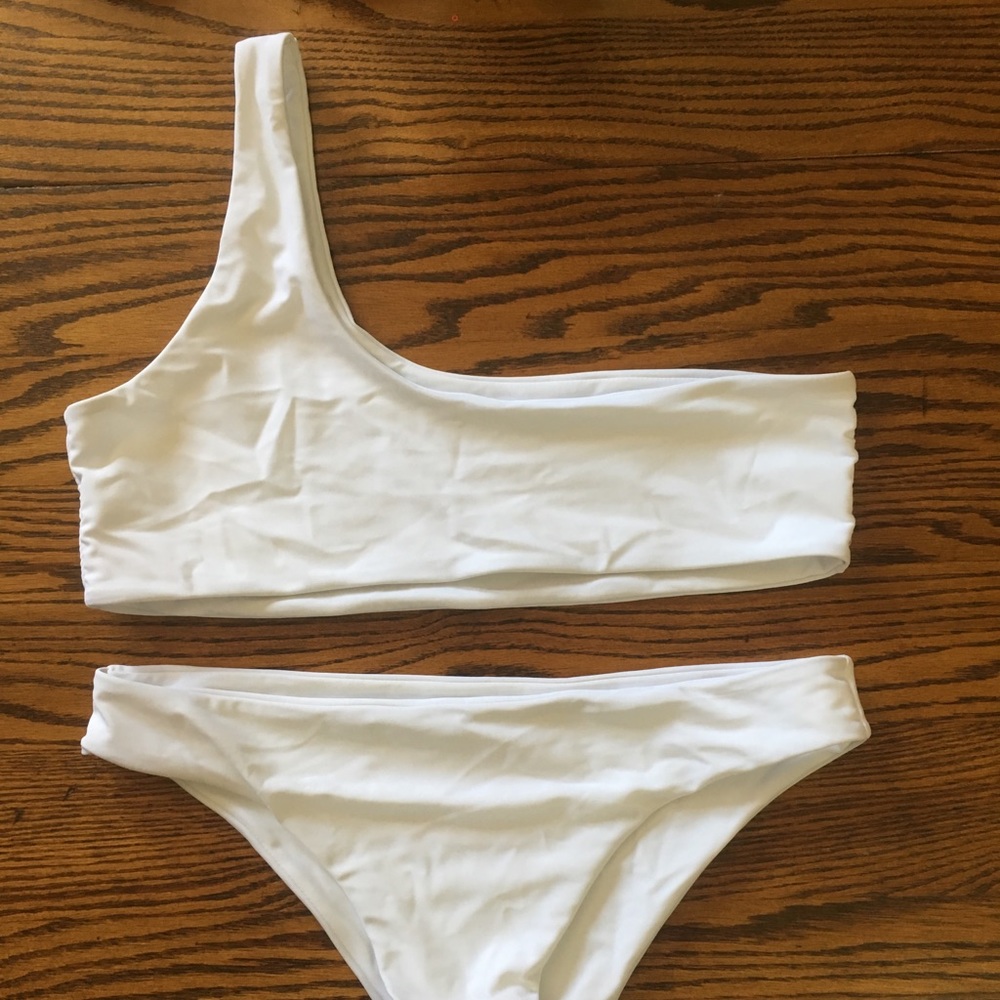 One shoulder white swim suit from Zaful!